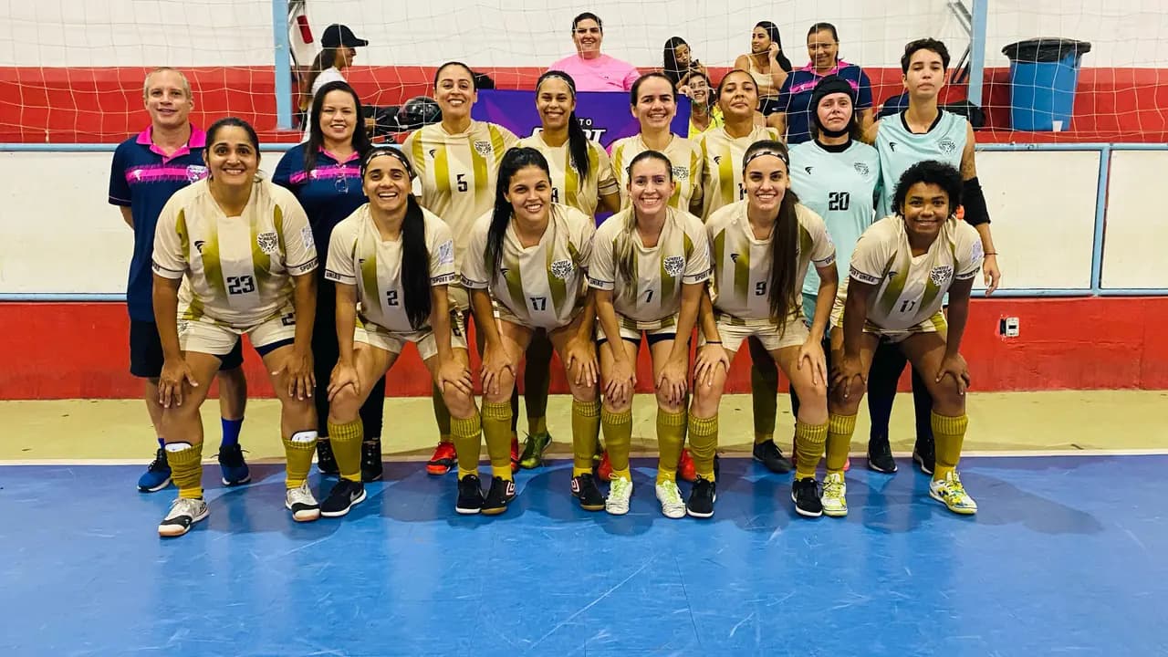 Atletas do Sport União em campo — Sport União