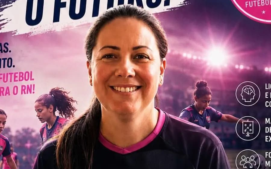 Retrato de Denise Fernandes com camisa do Sport União